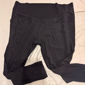 HALARA Classic Black Leggings